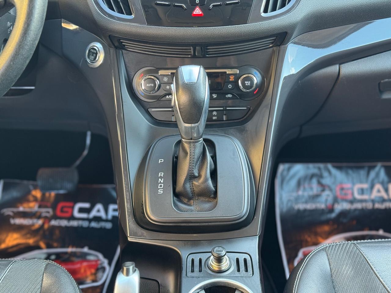 Ford Kuga 2.0 TDCI 150 CV S&S 4WD Powershift Titanium