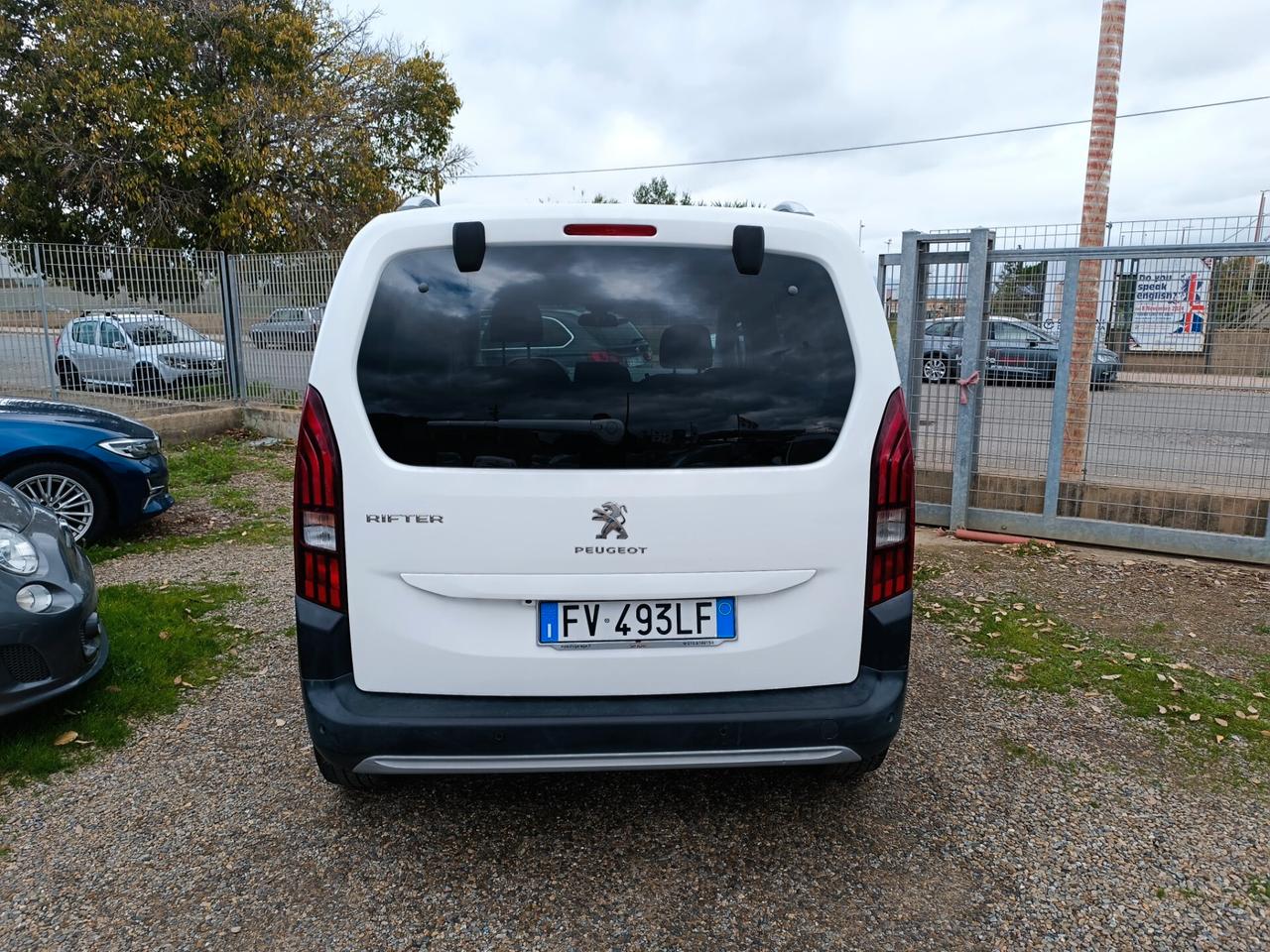 Peugeot Rifter N1 BlueHDi 130 S&S Allure Standard