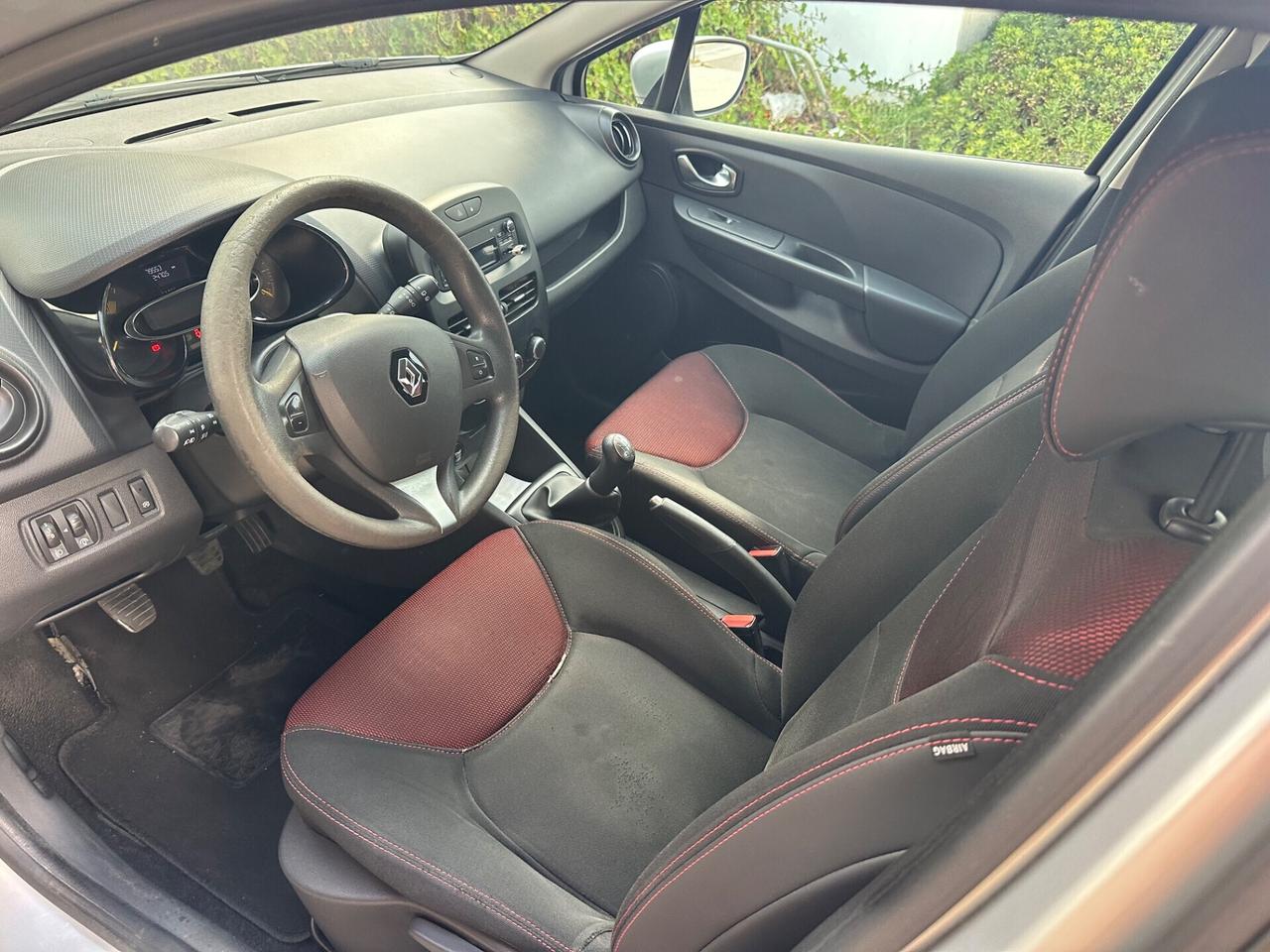 Renault Clio 1.5 dCi 75CV