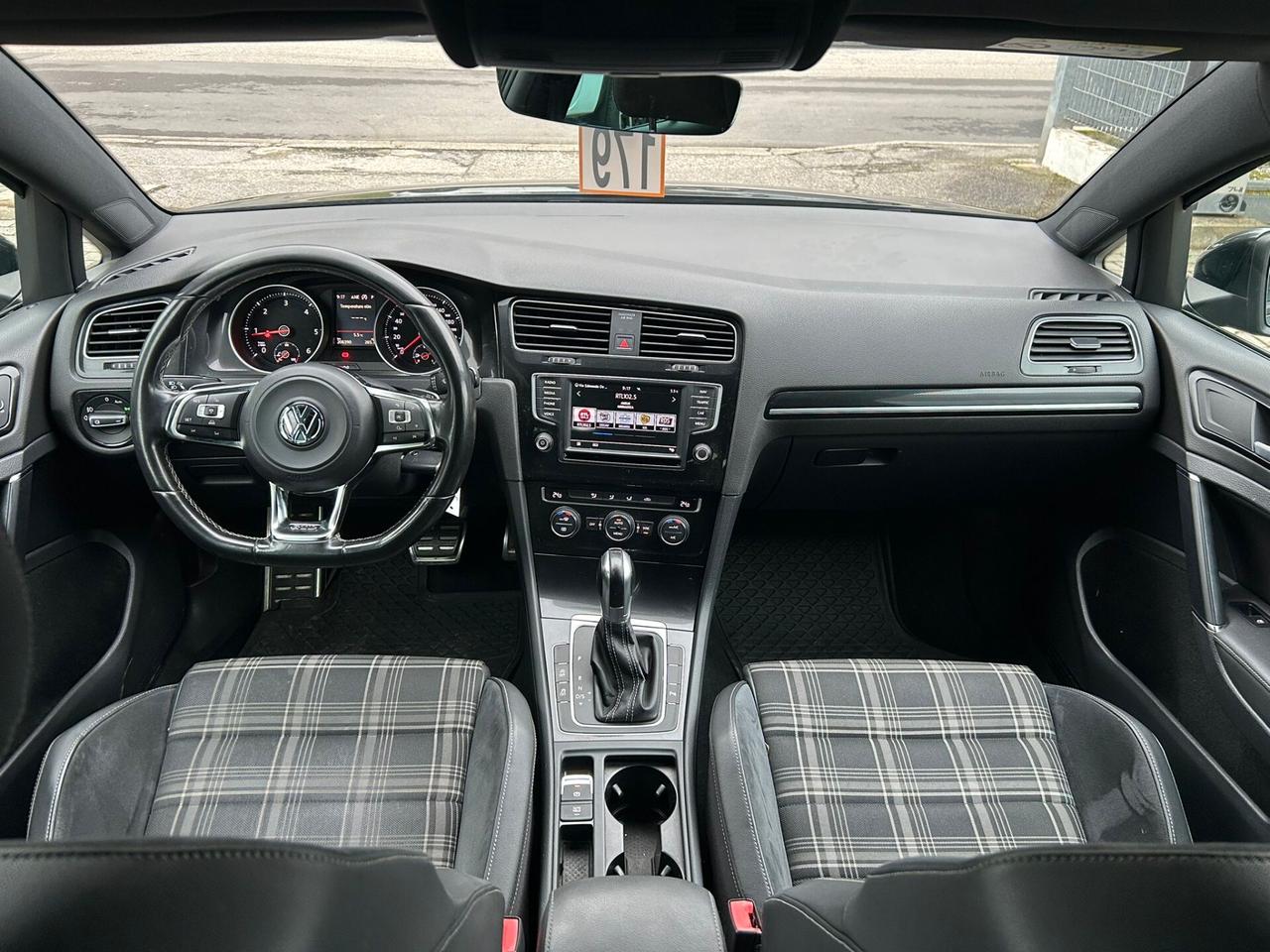 Volkswagen Golf GTD SOLO COMMERCIANTI