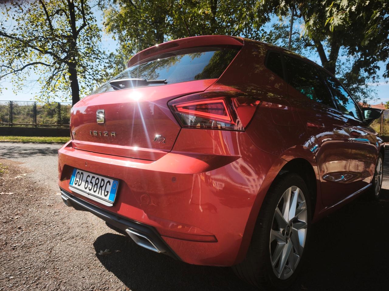 Seat Ibiza 1.0 TGI 5 porte FR