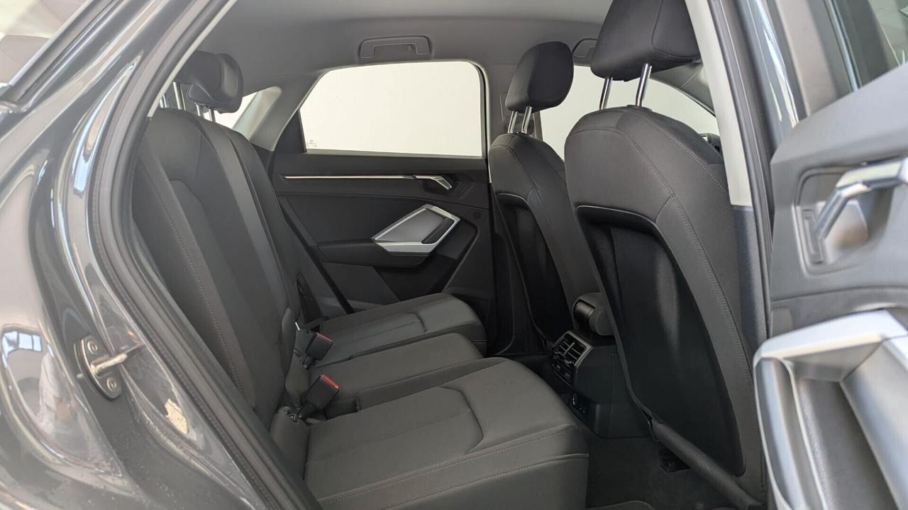 Audi Q3 SPB 40 TDI quattro S tronic Business Plus