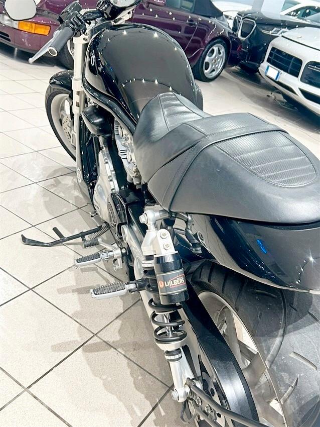 Harley-davidson 1130 V-ROD - VRSCR Street Road