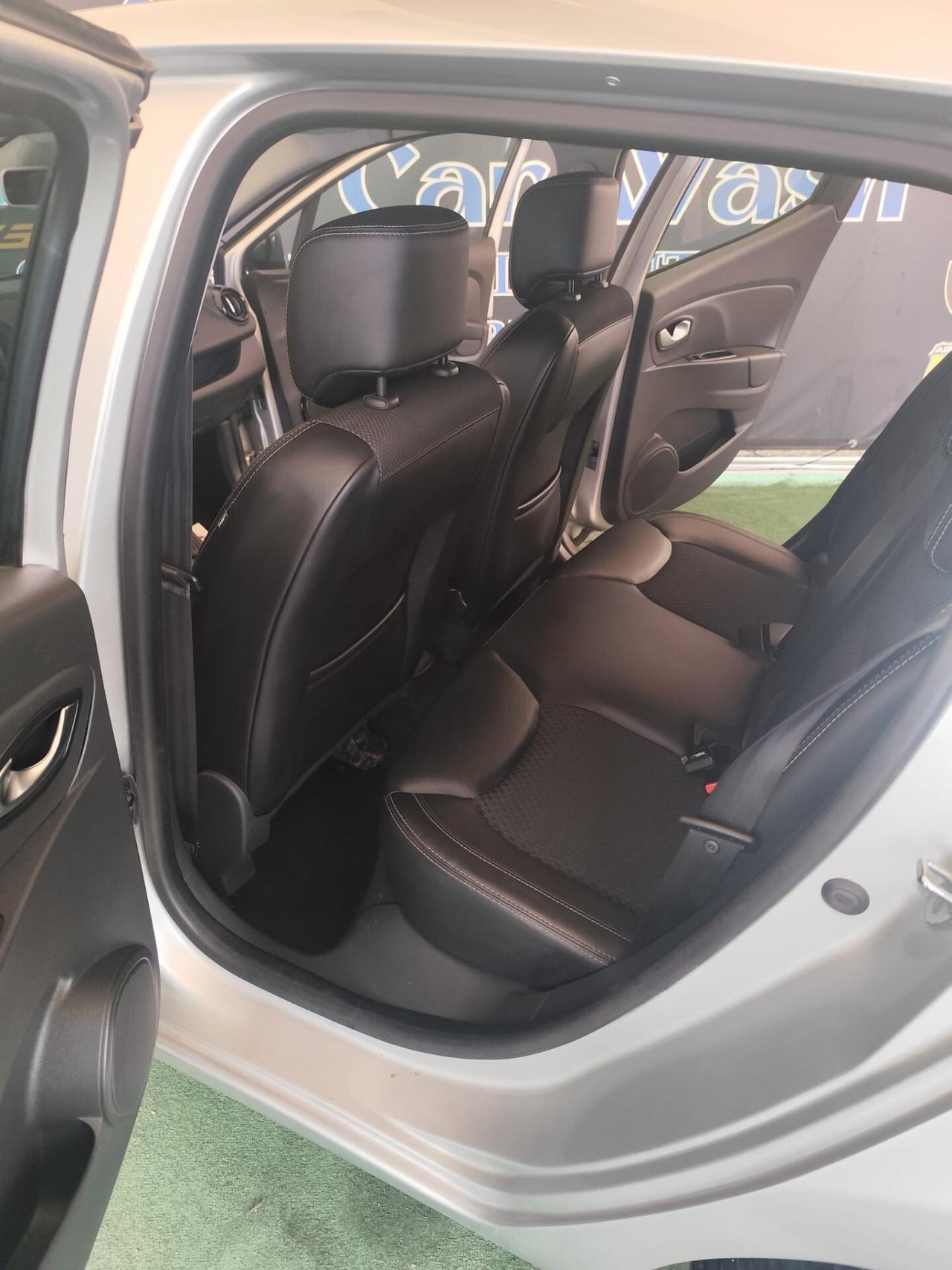 Renault Clio TCe 12V 90 CV 5 porte Moschino Life