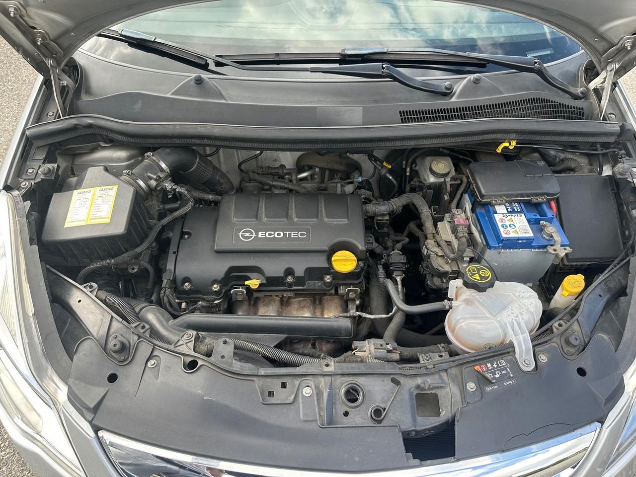 Opel Corsa Cosmo 1.2 Eco FLEX #6774