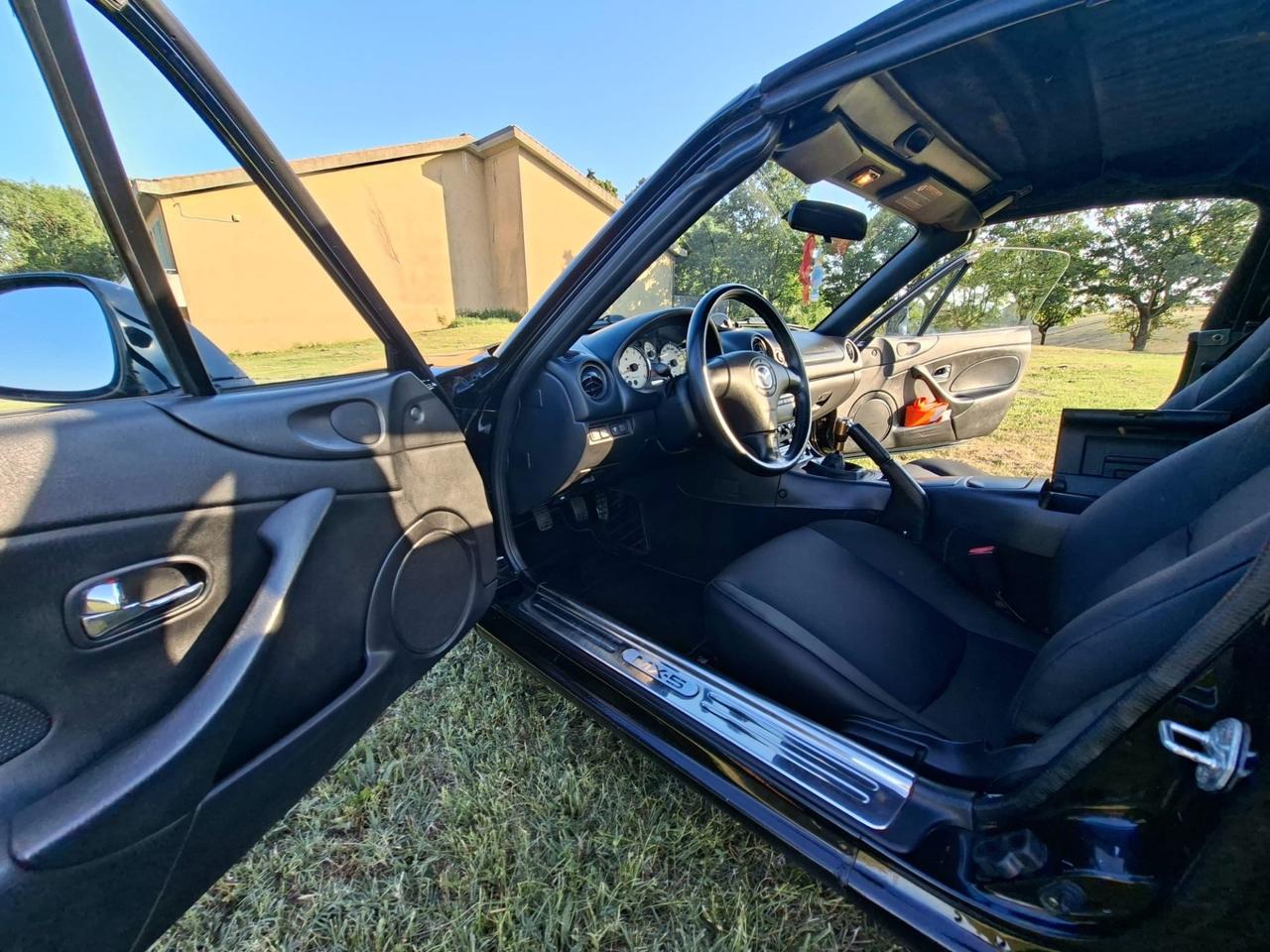 Mazda MX-5 1.6i 16V cat Naked book completo
