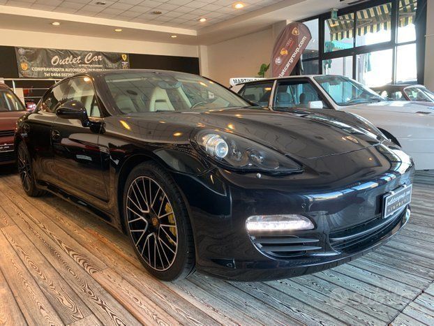 Porsche Panamera 3.0 Diesel/ PLATINUM EDITION/TAGLIANDI UFF.