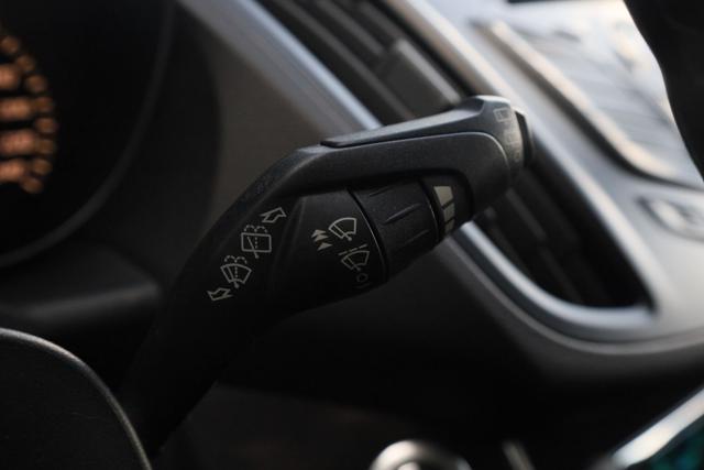 FORD Kuga 2.0 TDCI 163 CV 4WD Powershift Titanium