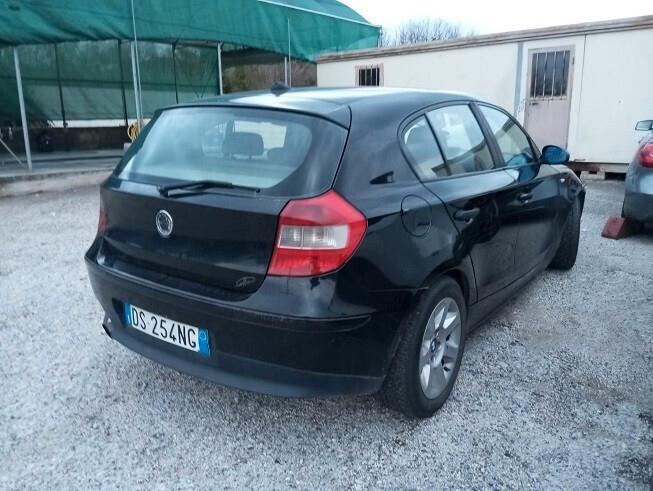 Bmw 118d cat 5 porte Futura