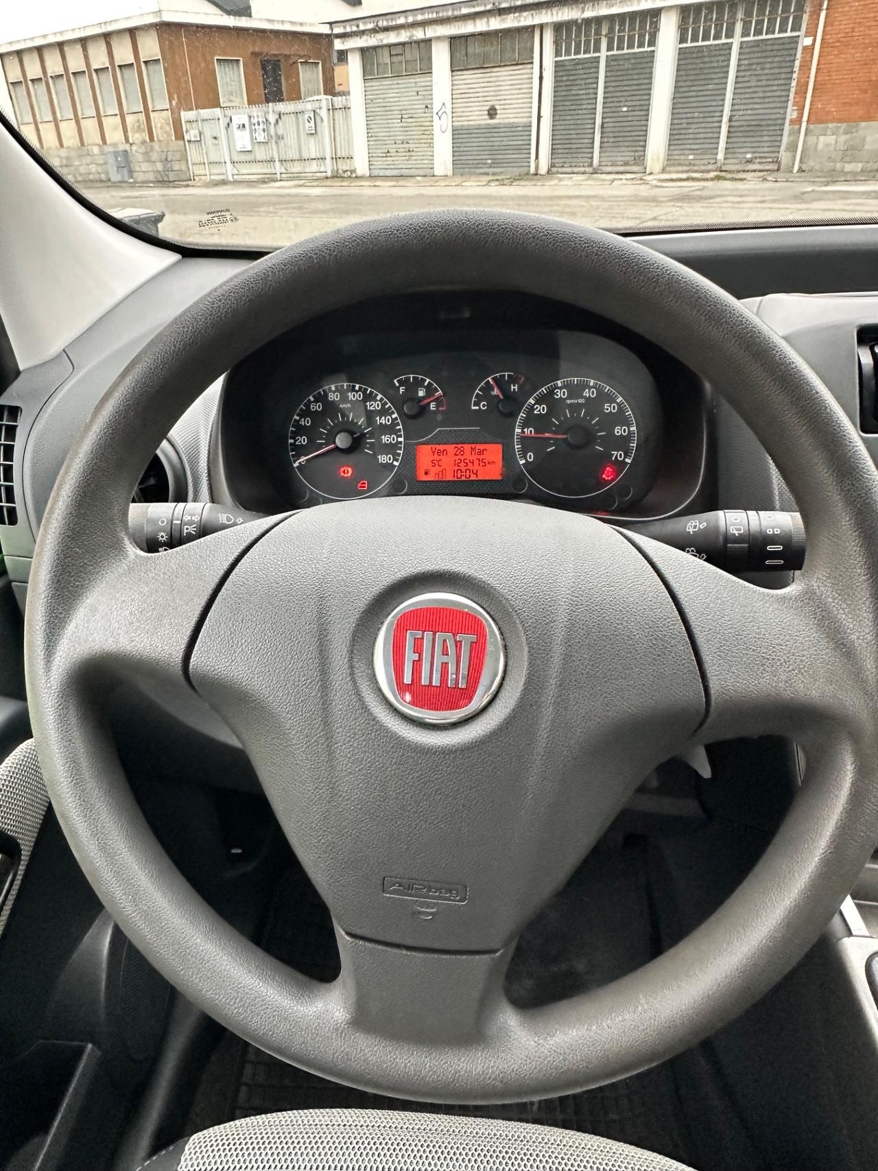 Fiat Qubo 1.4 8V 77 CV Active Natural Power