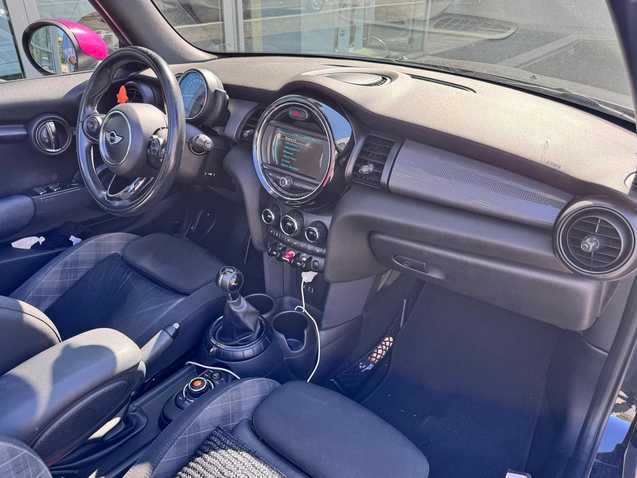Mini Mini Cabrio 1.5 Cooper Hype