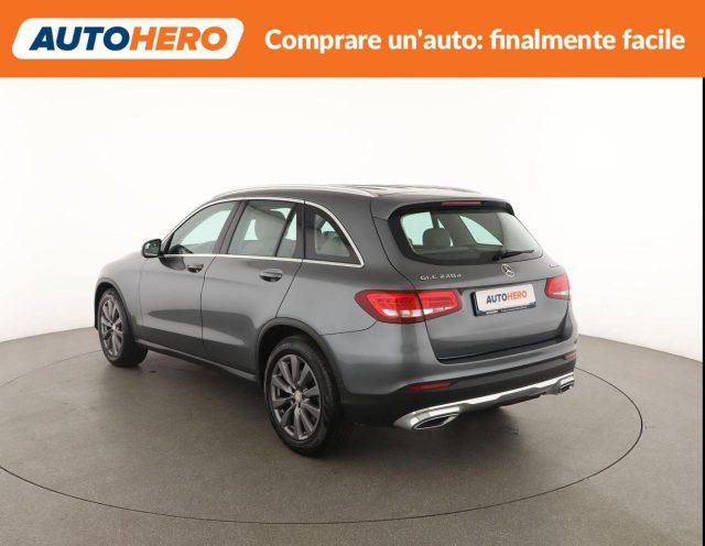 MERCEDES-BENZ GLC 220 d 4Matic Business