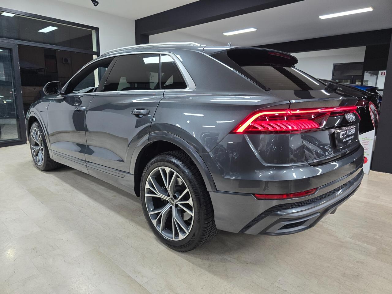 Audi Q8 50 TDI 286 CV quattro tiptronic Sline