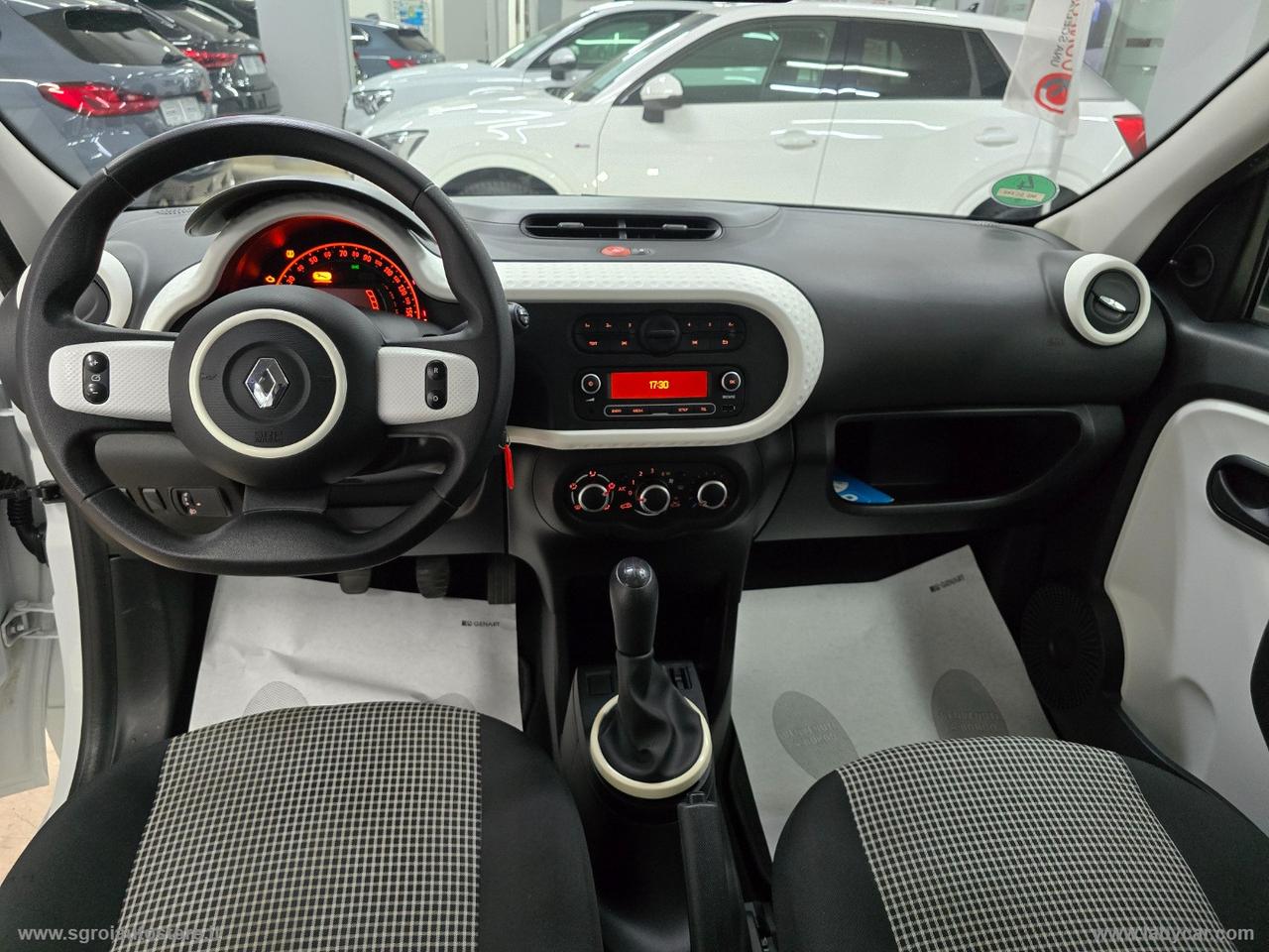 RENAULT Twingo SCe Life