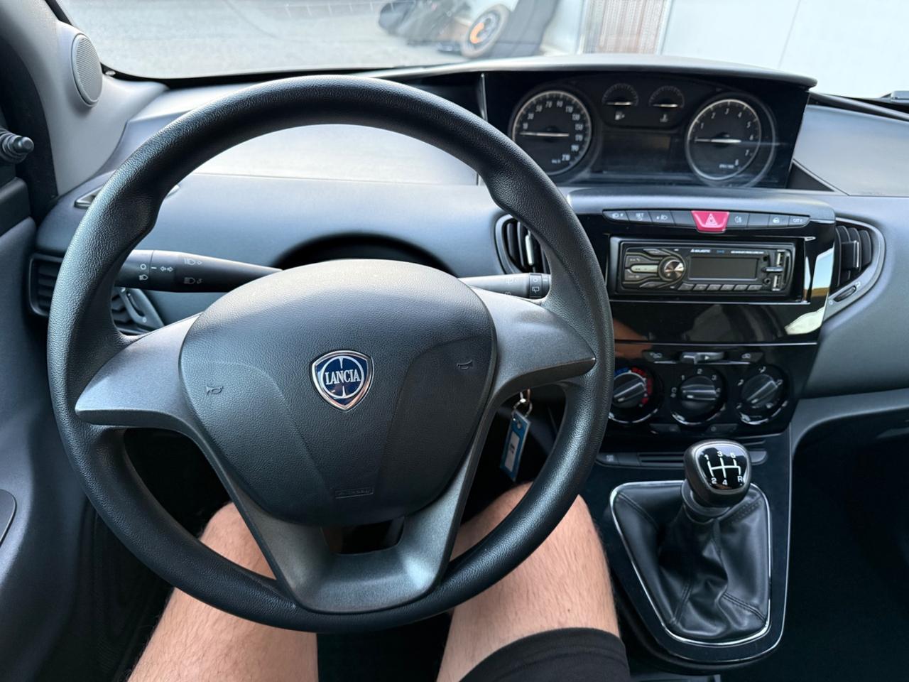 Lancia Ypsilon 1.2 69 CV 5 porte GPL KM CERTIF