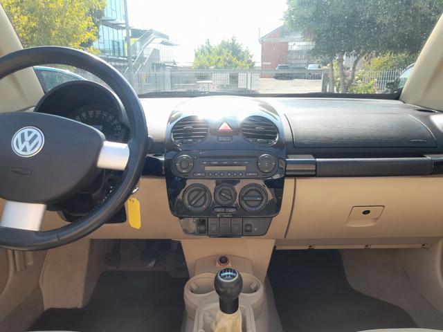 VOLKSWAGEN New Beetle 1.6 Cabrio