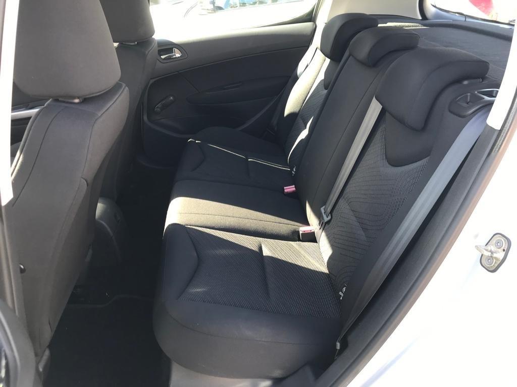 Peugeot 308 1.6 8V HDi 93CV 5p. Active auto pari al nuovo
