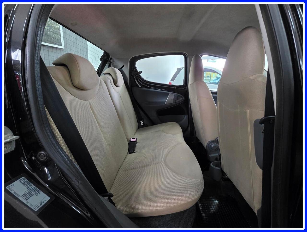 Peugeot 107 1.0 5/P Cambio Automatico Garanzia