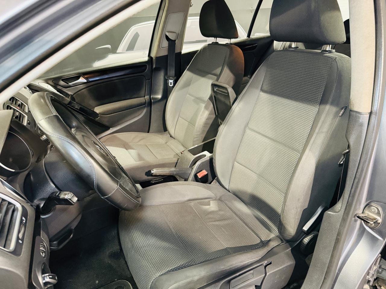 Volkswagen Golf 1.6 TDI DPF 5p.*105 CV*NEOPATENTATI*