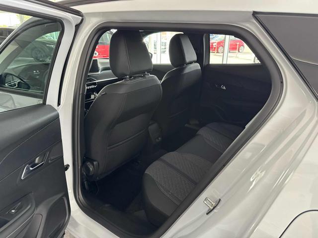 PEUGEOT 2008 PureTech 100 S&S Allure