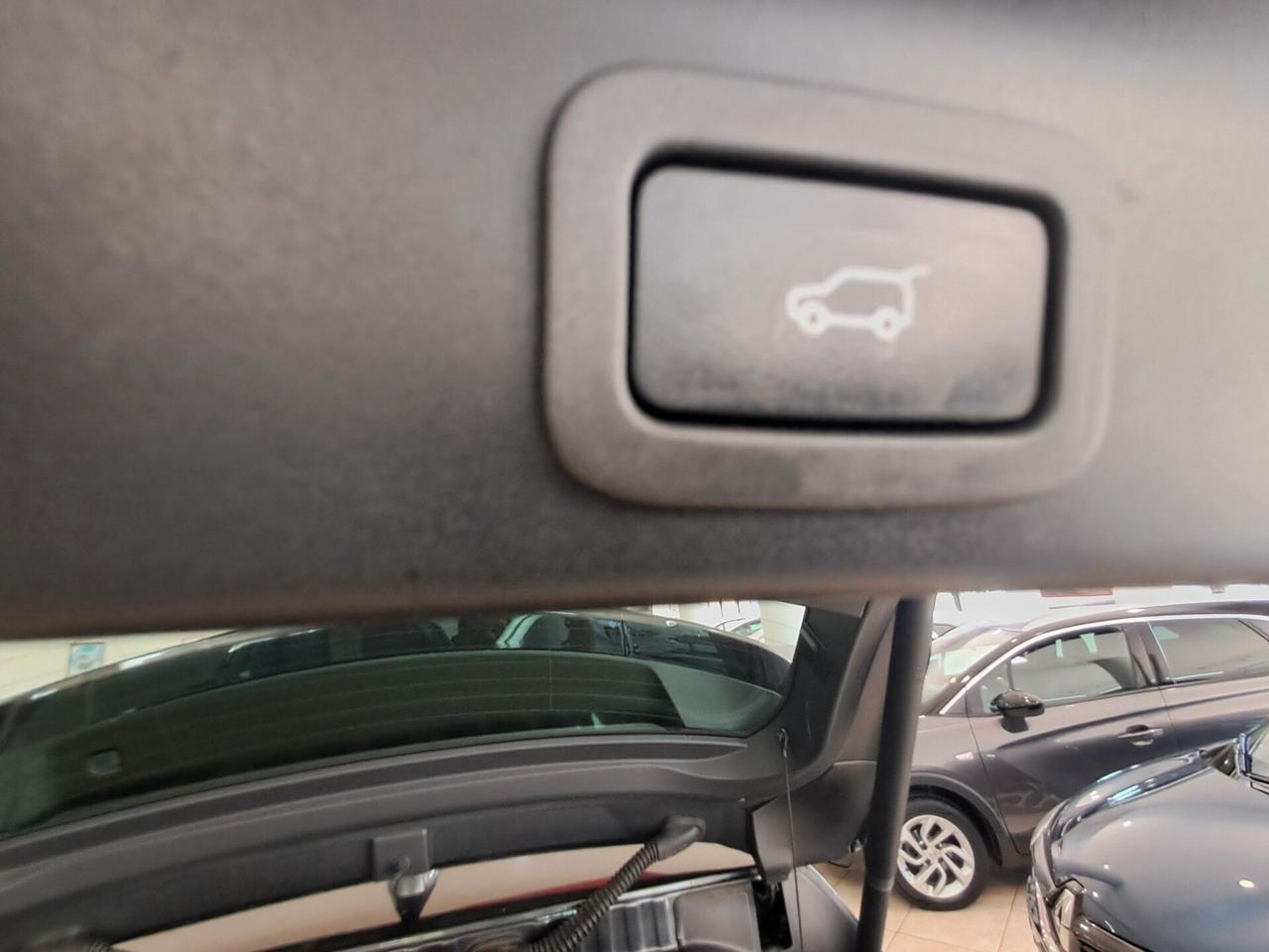 Jaguar F-Pace 2.0 D 180 CV AWD Prestige