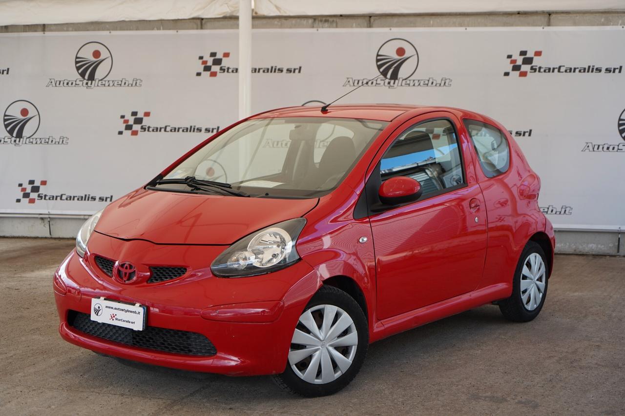 Toyota Aygo 1.0 12V VVT-i 3 porte Sol