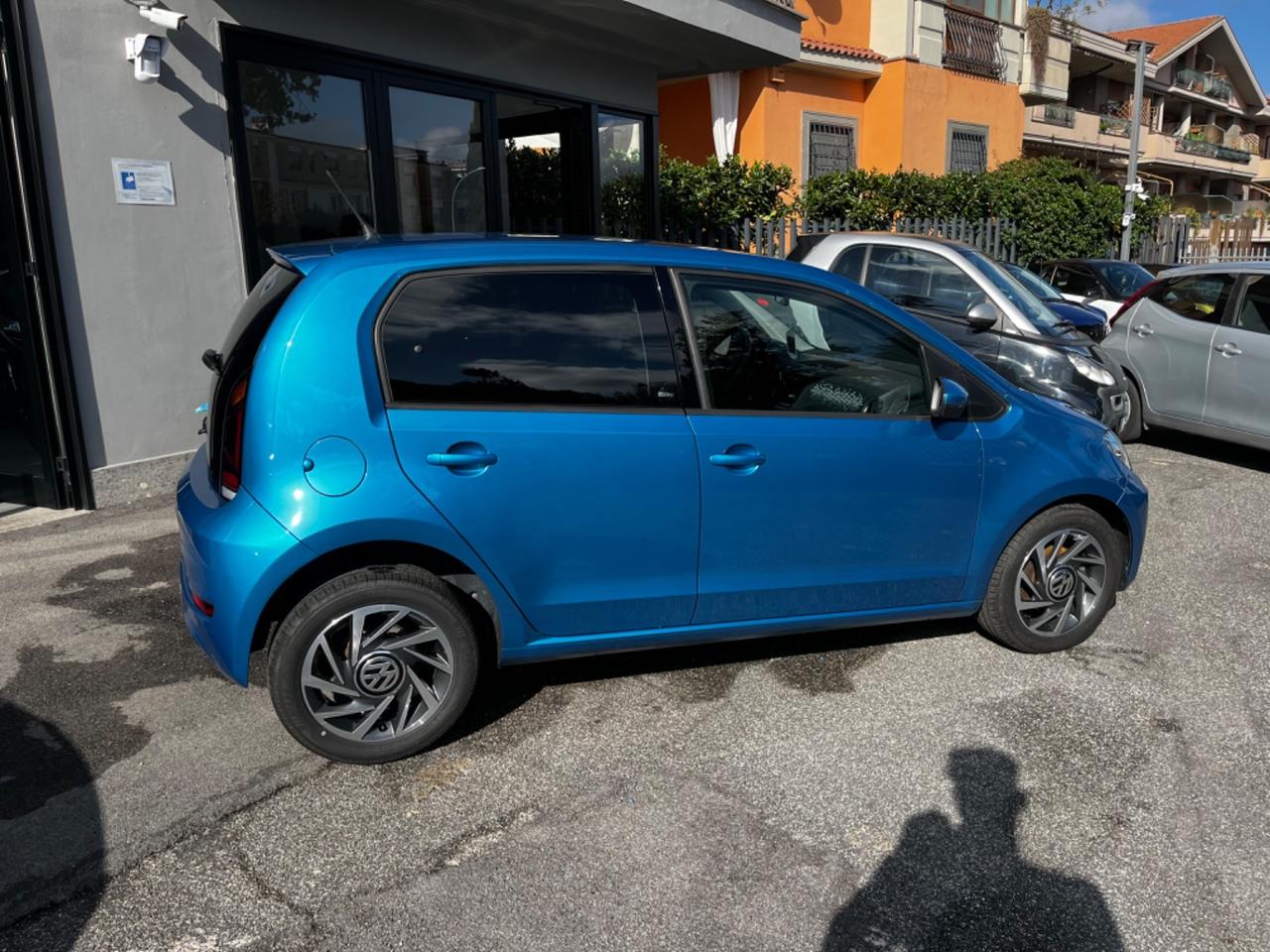 Volkswagen up! 1.0 75 CV 5p. move