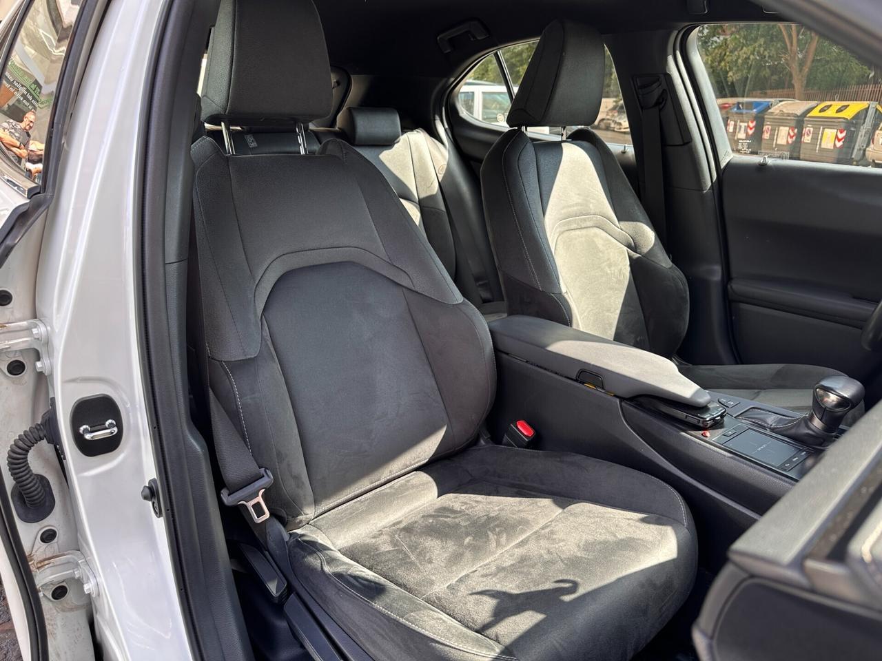 Lexus UX 250h 184cv Tagliandi Lexus