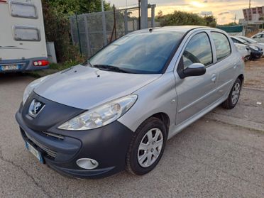 Peugeot 206 benzina
