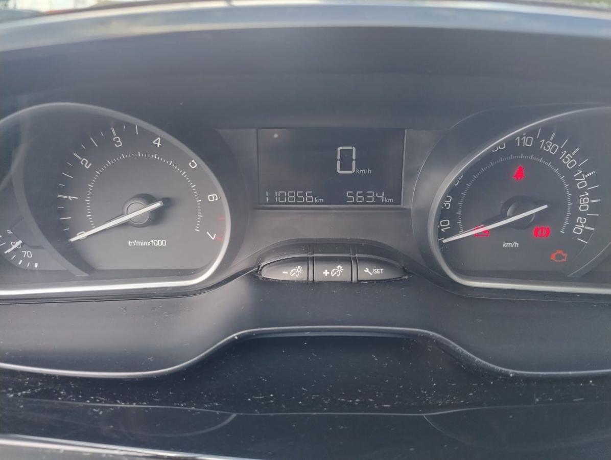 PEUGEOT 208 1.2 PureTech 82 5p. Active