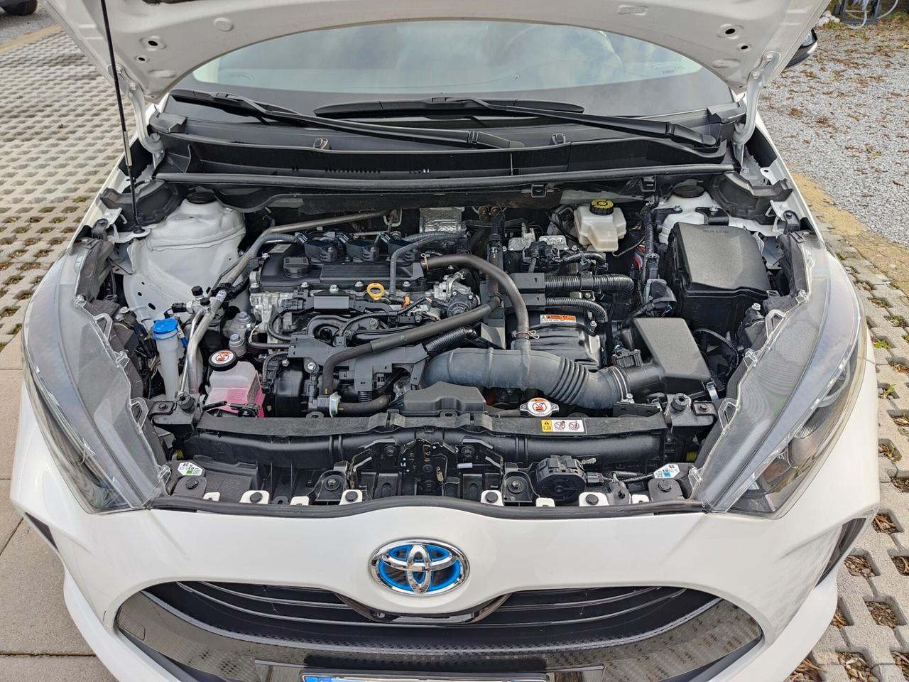 Toyota Yaris 1.5 ibrida