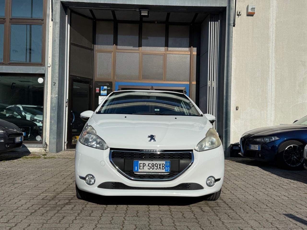 Peugeot 208 TAGLIANDI CERTIFICATI 1.4 HDi 68 CV 5 porte Active