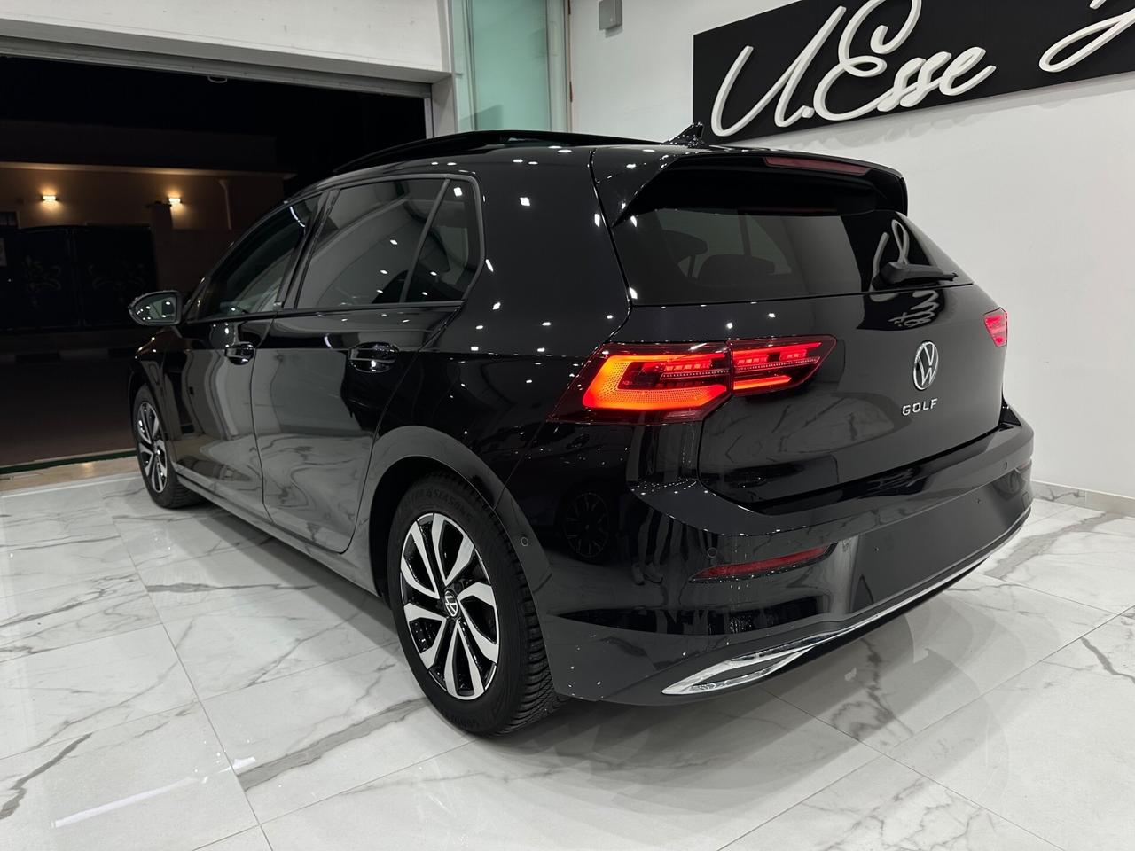 Volkswagen Golf 2.0 TDI 150 CV DSG SCR Tetto