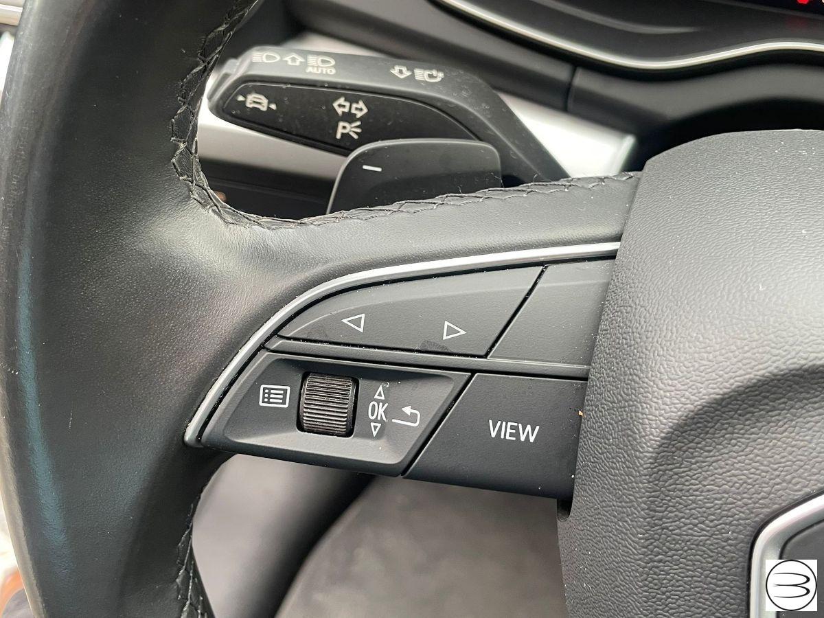 AUDI - Q5 Sportback - Q5 SPB 40 TDI quattro S tr. Busin. Adv.