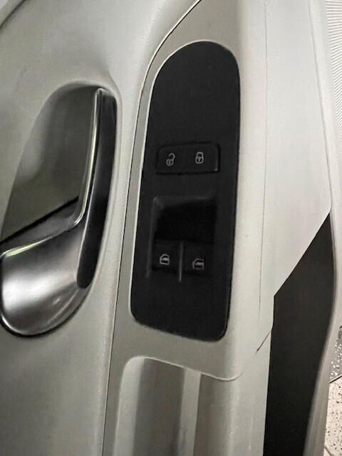 Volkswagen up! 1.0 move BlueMotion Technology ASG 2017