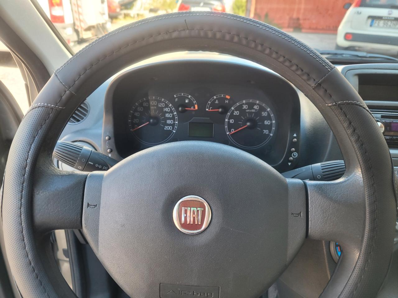 Fiat Panda 1.2 BENZ X NEOPATENTATI