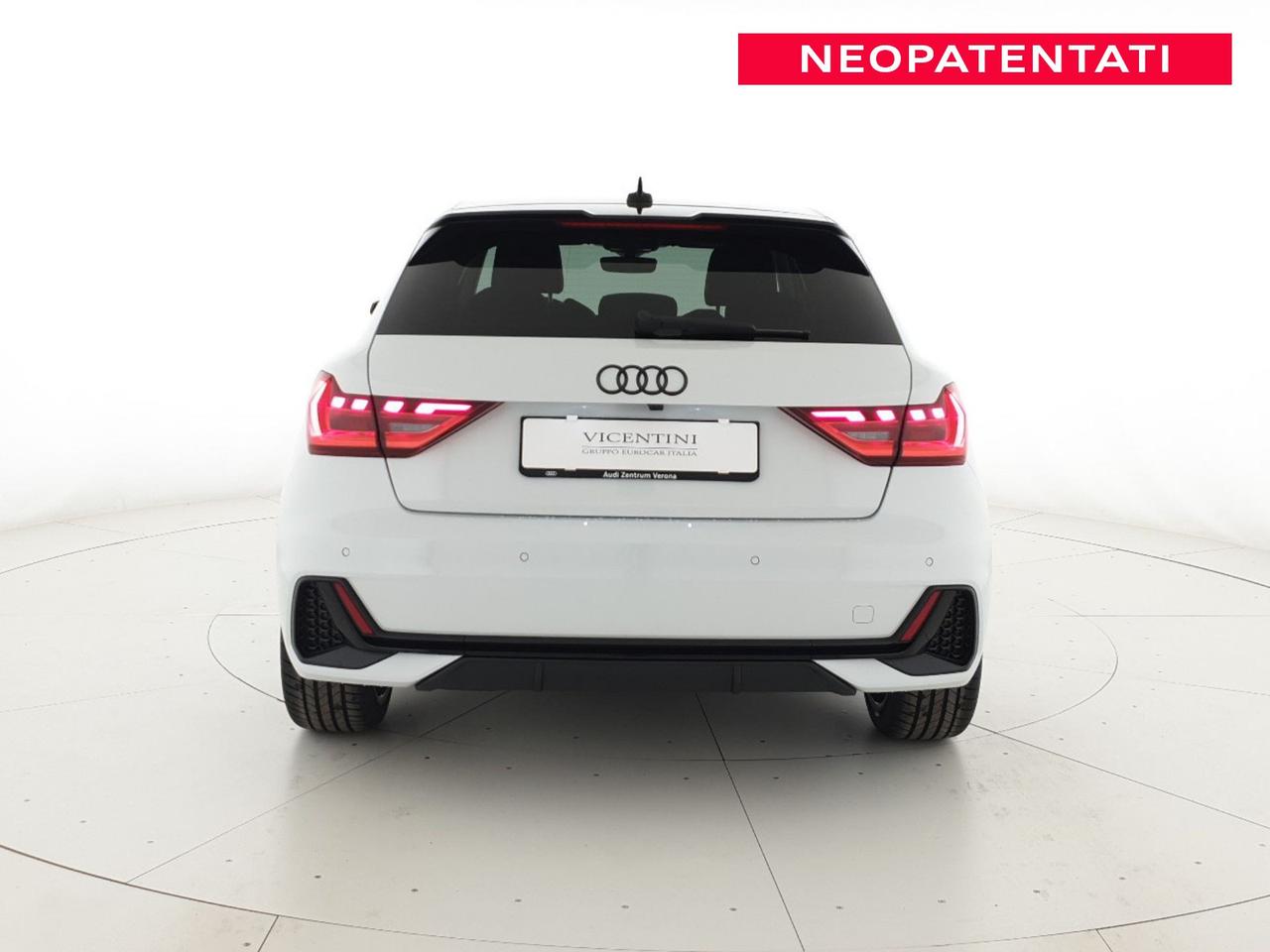 Sportback 30TFSI 116CV S tronic Identity Black