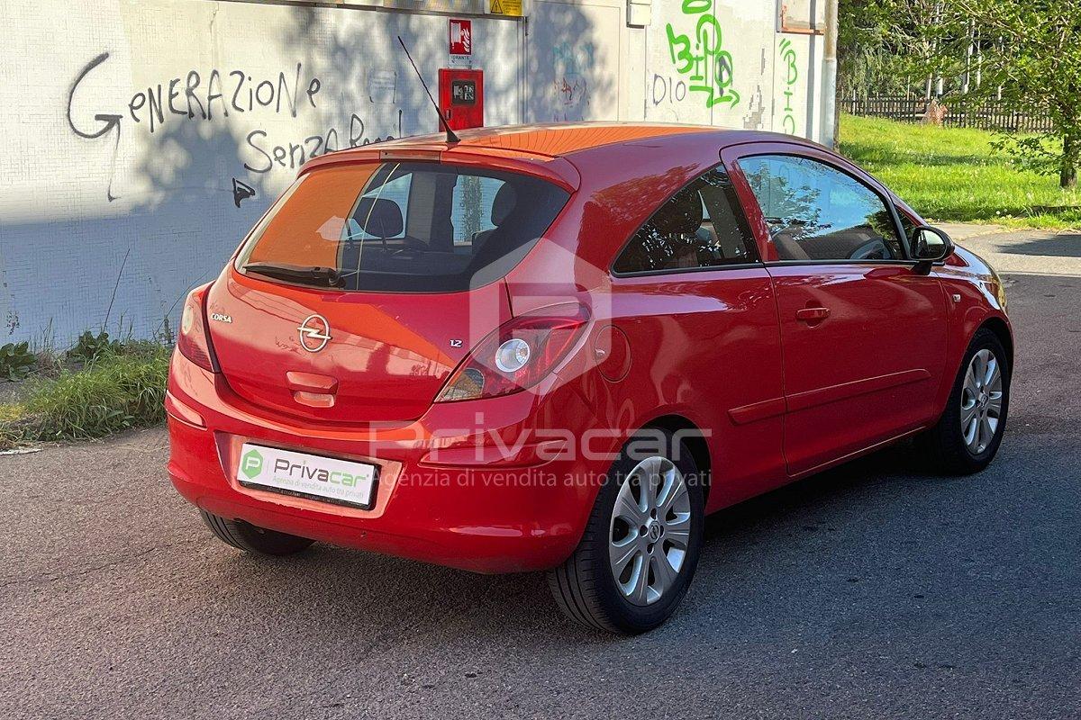 OPEL Corsa 1.2 3 porte Club