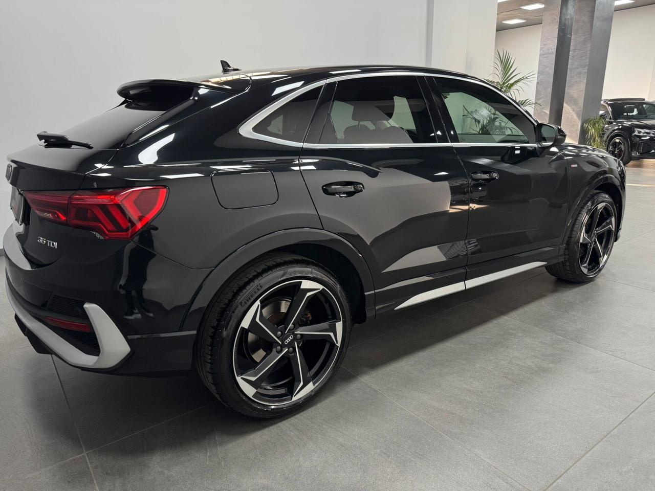 AUDI Q3 SPORTBACK 35 TDI S-LINE EDITION