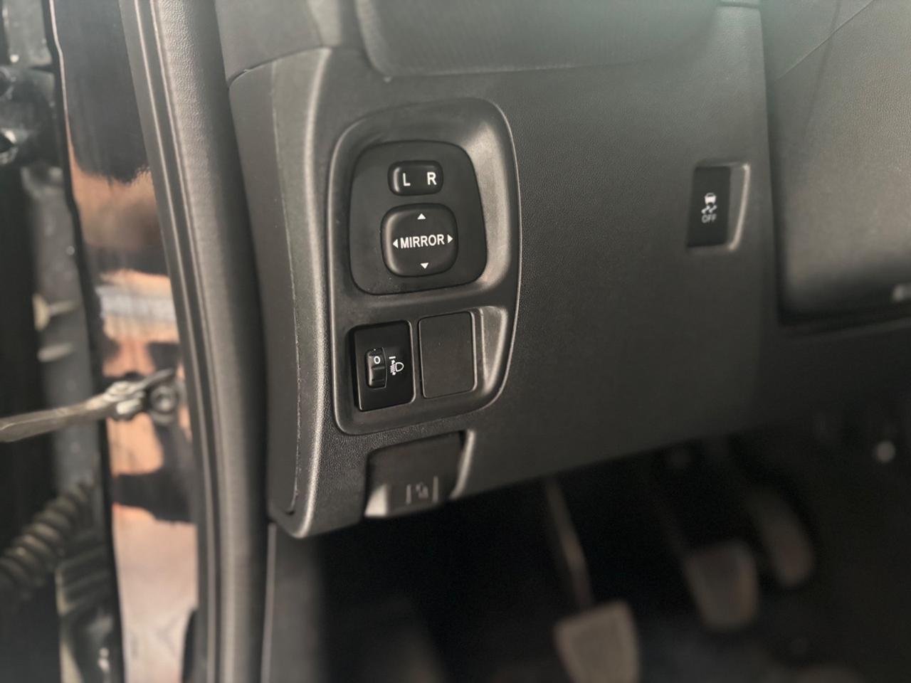 Citroen C1 1.0 5 porte ok neopatentati permute finanziamenti