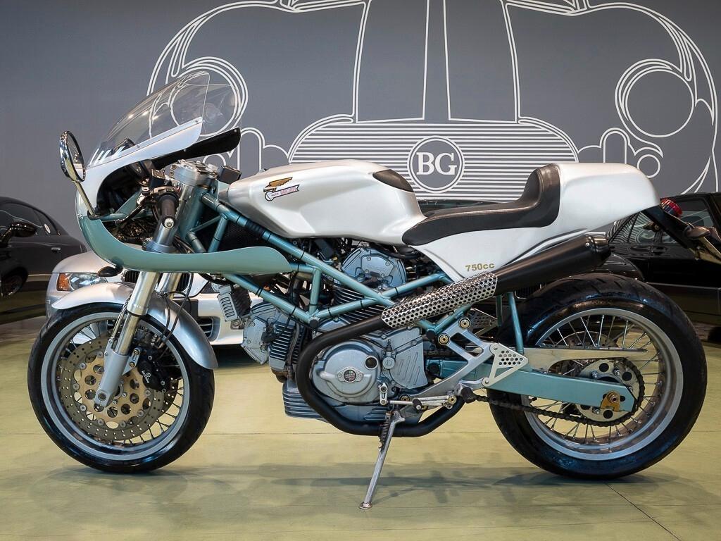 Ducati 750 SS - Replica >Cirri Sport
