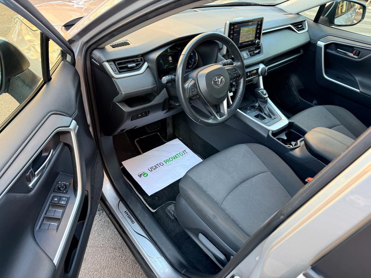 Toyota RAV 4 RAV4 2.5 Full Hybrid UNIPRO