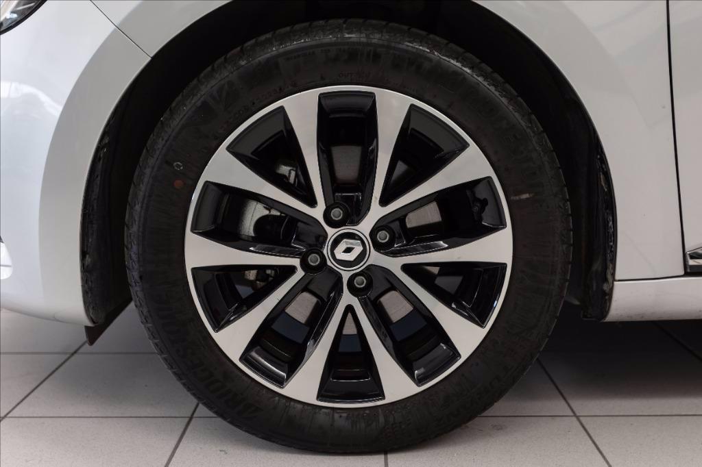 RENAULT Clio 1.6 E-Tech full hybrid Techno 145cv del 2023