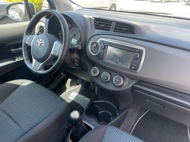 TOYOTA Yaris 1.0 BENZ 69 CV 5 porte Lounge OK NEOPATENTATI