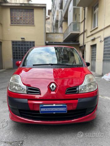 RENAULT Modus 1.2 16V Live