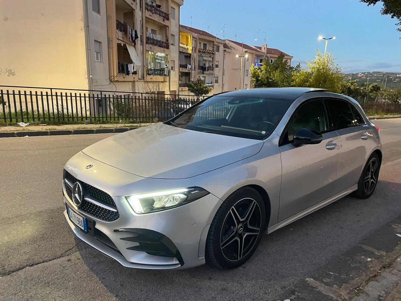 Mercedes a 200 d Premium Amg