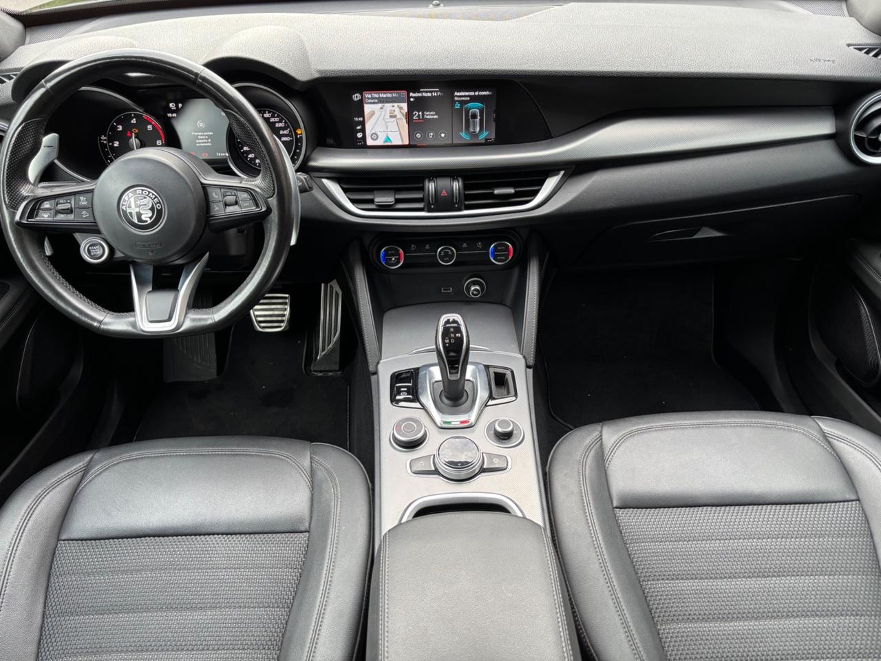 Alfa Romeo Stelvio 2.2 190 CV Executive 2022 total black