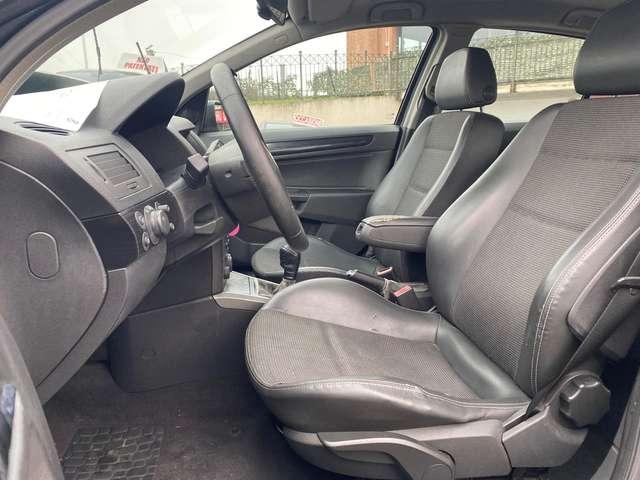 Opel Astra Astra III 2004 5p 1.7 cdti Cosmo 101cv