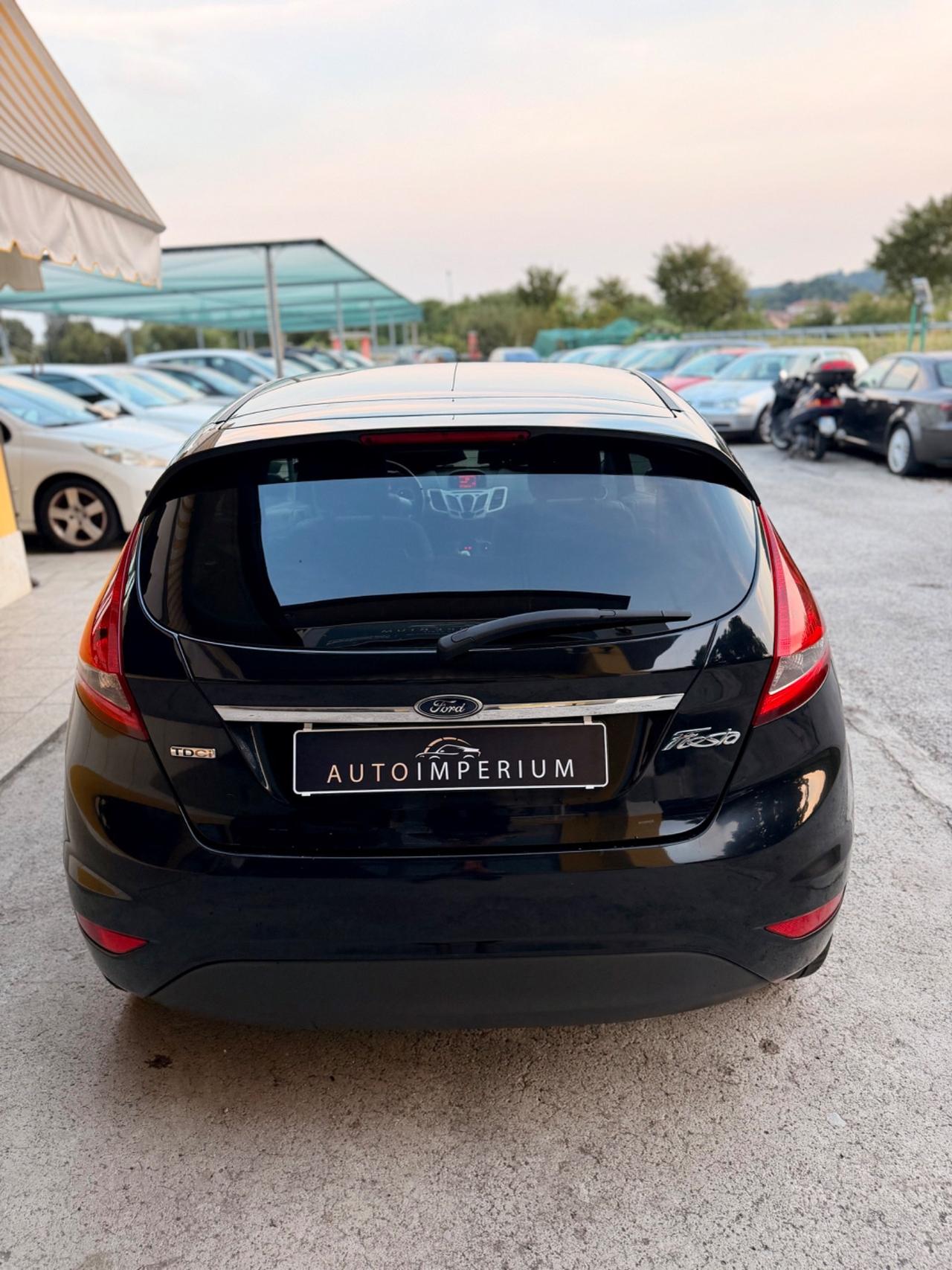 Ford Fiesta 1.4tdci 50kw Titanium OK NEOPATENTATI
