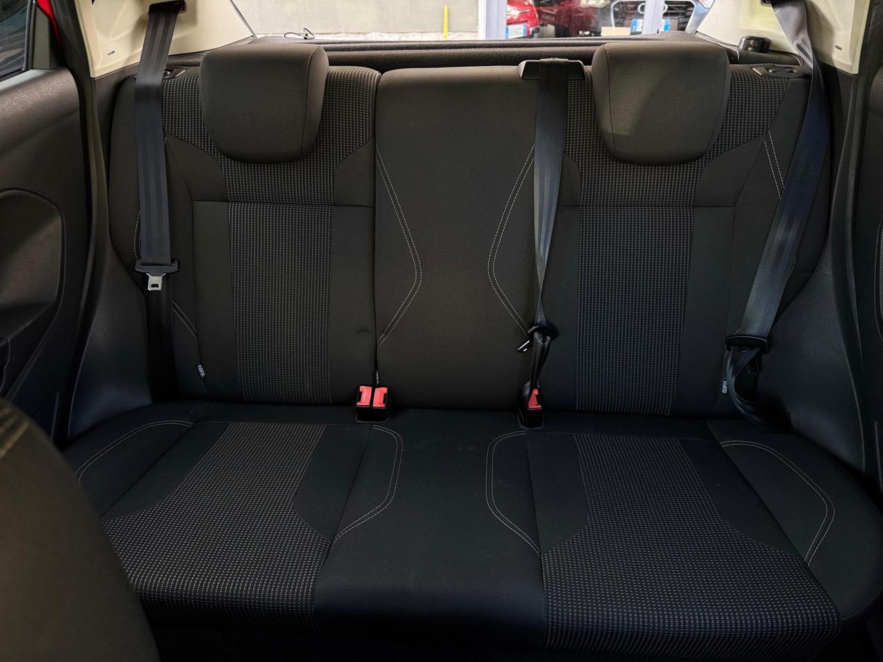 Ford Fiesta 1.5 TDCi 75CV 5 Porte Titanium